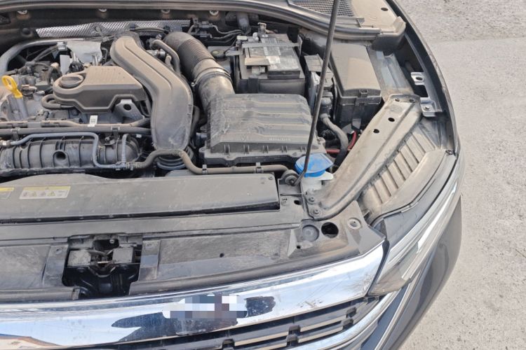 Used Volkswagen Sagitar 2024 300TSI DSG Excellence Edition Engine Bay Left