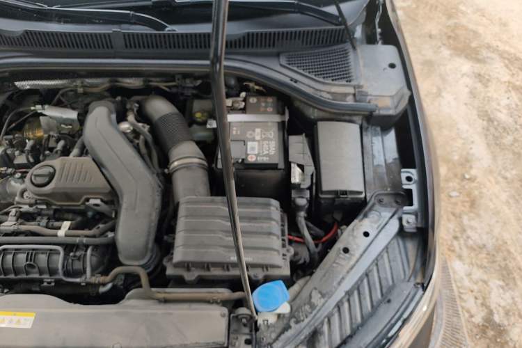 Used Volkswagen Sagitar 2024 300TSI DSG Excellence Edition Engine Bay Left