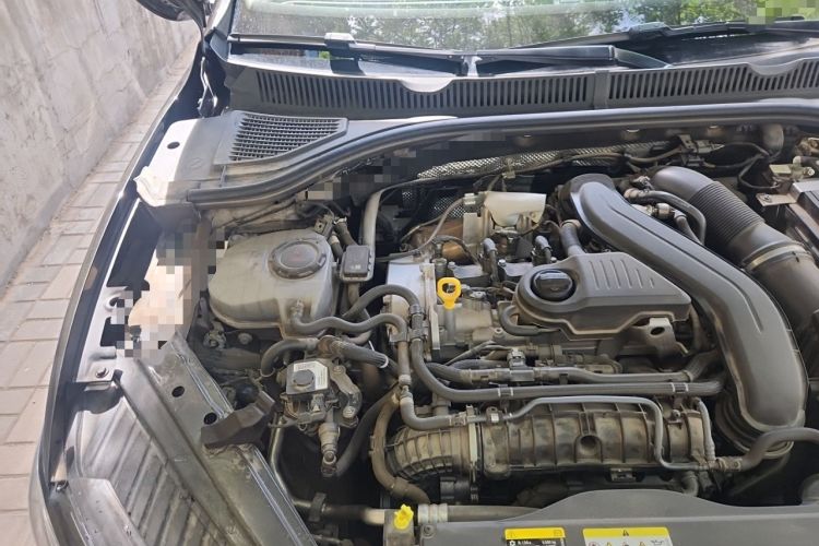 Used Volkswagen Sagitar 2024 300TSI DSG Excellence Edition Engine Bay Right