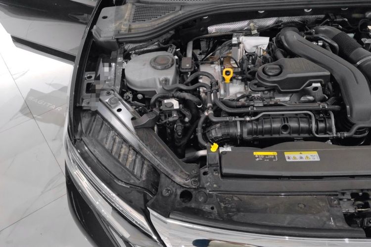 Used Volkswagen Sagitar 2024 300TSI DSG Excellence Edition Engine Bay Right