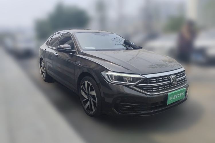 Used Volkswagen Sagitar 2024 300TSI DSG Excellence Edition Front Right 45 Deg