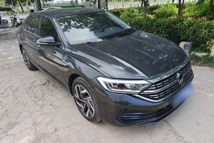 Used Volkswagen Sagitar 2024 300TSI DSG Excellence Edition Front Right 45 Deg