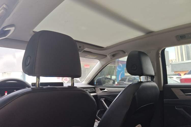 Used Volkswagen Sagitar 2024 300TSI DSG Excellence Edition Headliner