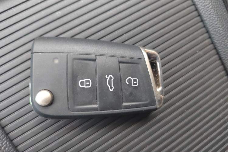 Used Volkswagen Sagitar 2024 300TSI DSG Excellence Edition Interior 1