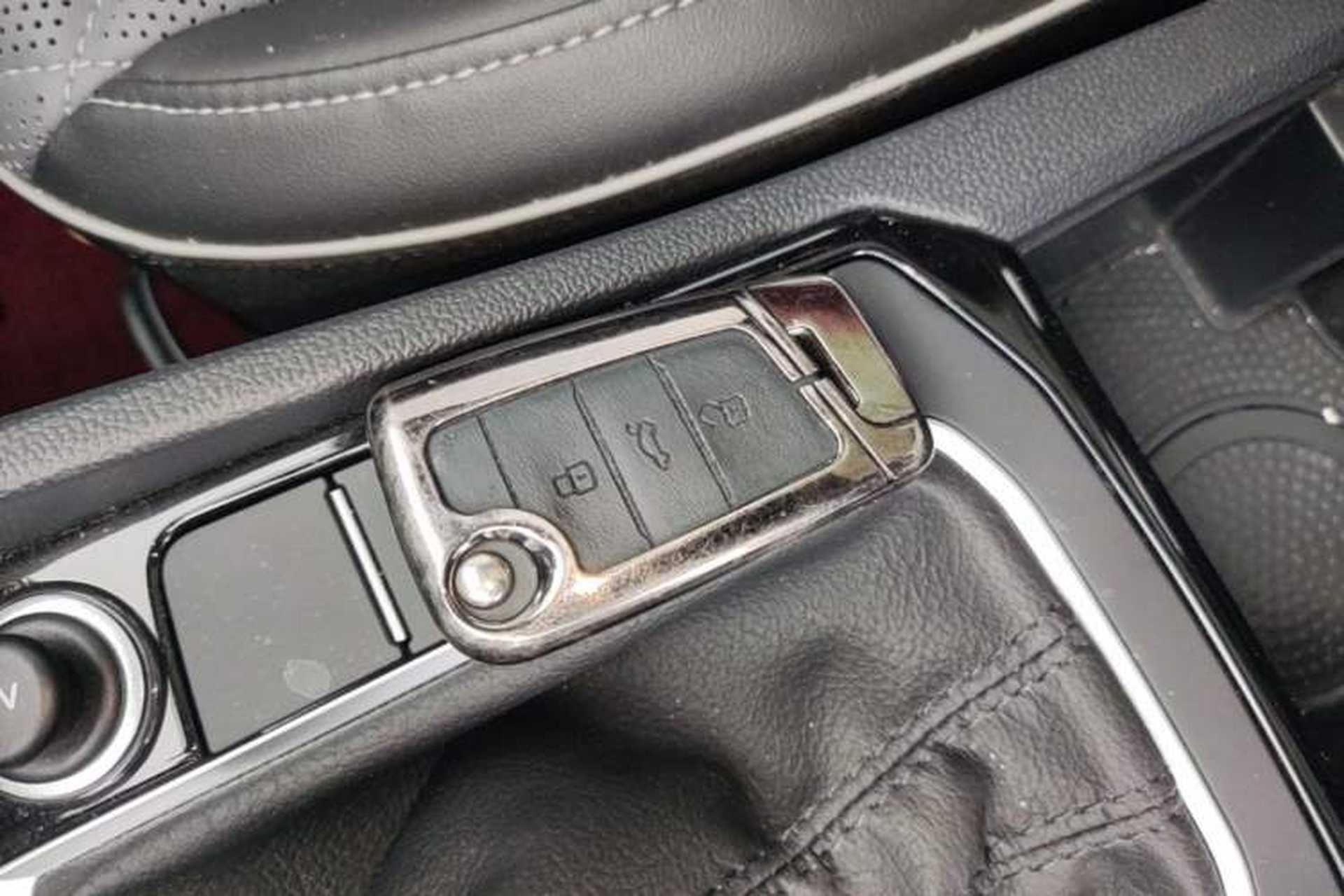 Used Volkswagen Sagitar 2024 300TSI DSG Excellence Edition Interior 1