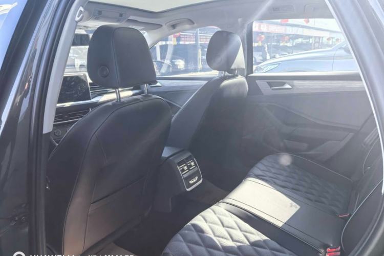 Used Volkswagen Sagitar 2024 300TSI DSG Excellence Edition Interior 2