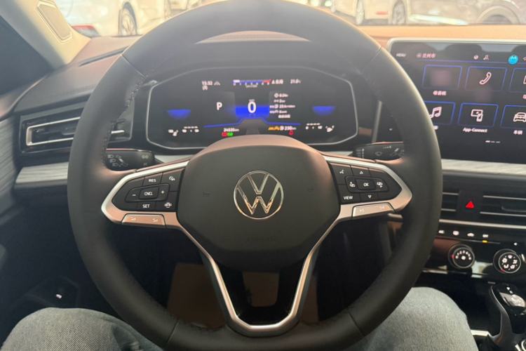 Used Volkswagen Sagitar 2024 300TSI DSG Excellence Edition Interior 3