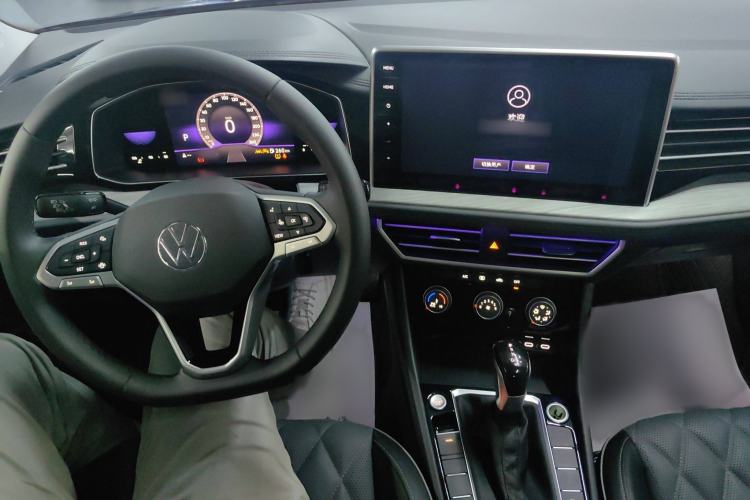 Used Volkswagen Sagitar 2024 300TSI DSG Excellence Edition Interior 3