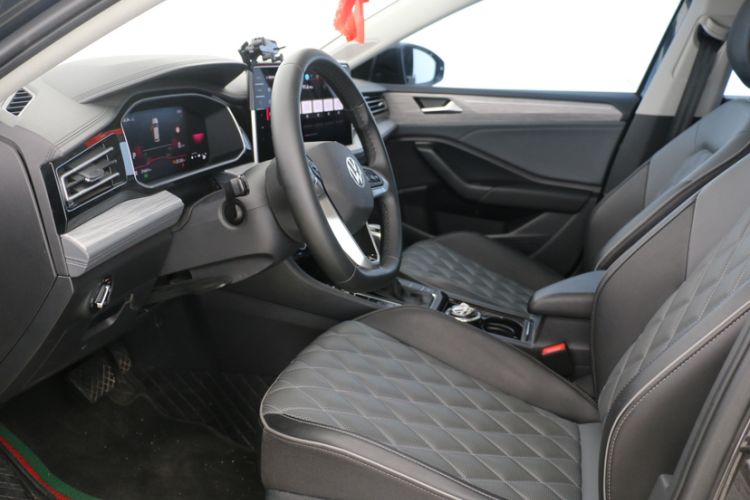 Used Volkswagen Sagitar 2024 300TSI DSG Excellence Edition Interior 4
