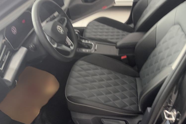 Used Volkswagen Sagitar 2024 300TSI DSG Excellence Edition Left Front Seat