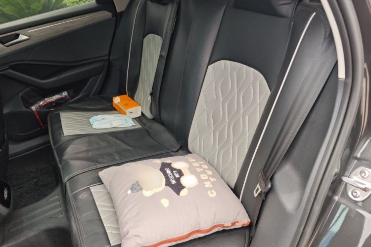 Used Volkswagen Sagitar 2024 300TSI DSG Excellence Edition Left Rear Seat