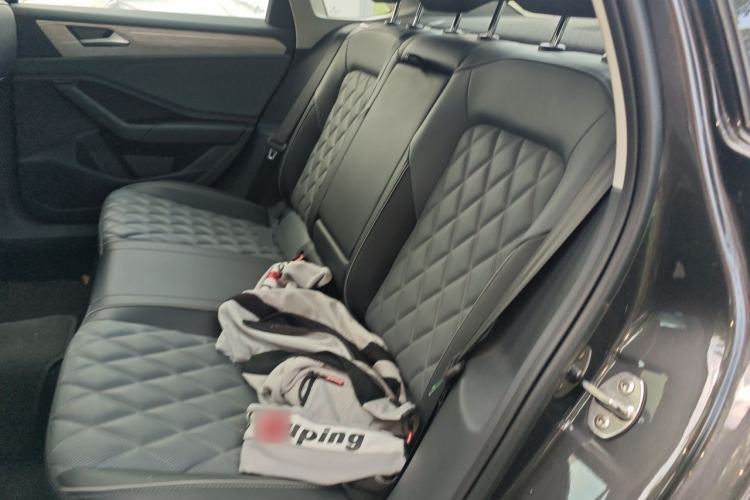 Used Volkswagen Sagitar 2024 300TSI DSG Excellence Edition Left Rear Seat