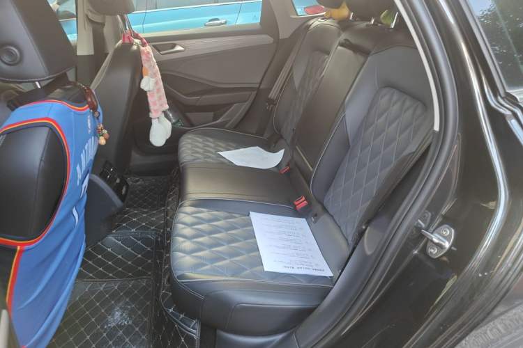 Used Volkswagen Sagitar 2024 300TSI DSG Excellence Edition Left Rear Seat
