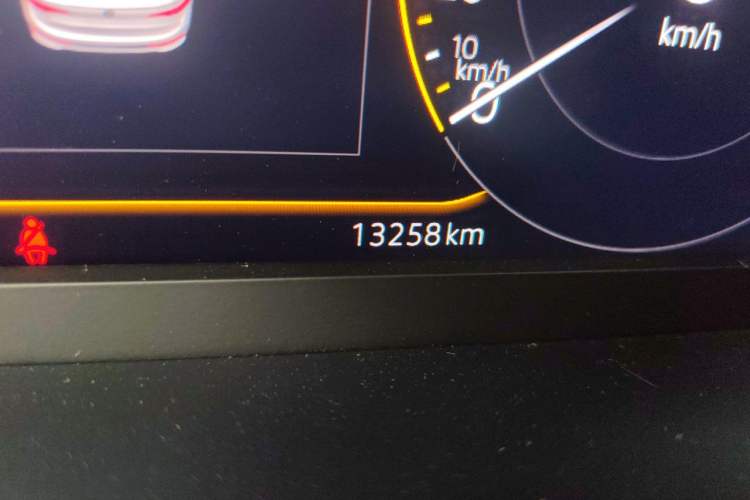 Used Volkswagen Sagitar 2024 300TSI DSG Excellence Edition Odometer Close Up
