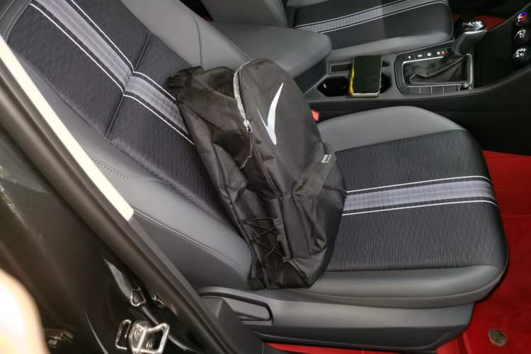 Used Volkswagen Sagitar 2024 200TSI DSG Flyover Edition Right Front Seat