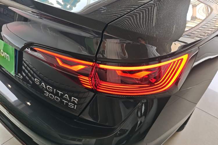 Used Volkswagen Sagitar 2024 300TSI DSG Excellence Edition Right Rear Taillight