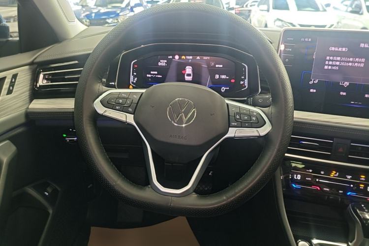 Used Volkswagen Sagitar 2024 300TSI DSG Excellence Edition Steering Wheel