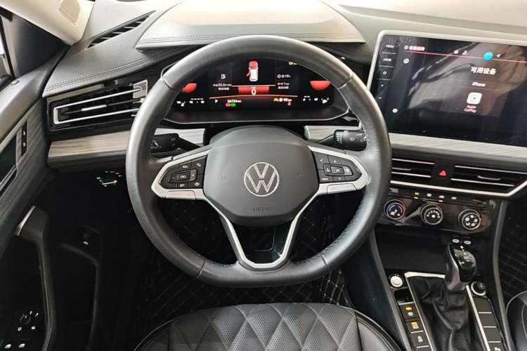 Used Volkswagen Sagitar 2024 300TSI DSG Excellence Edition Steering Wheel