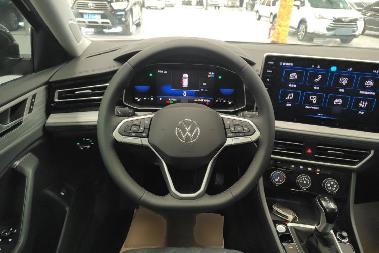 Used Volkswagen Sagitar 2024 300TSI DSG Excellence Edition Steering Wheel