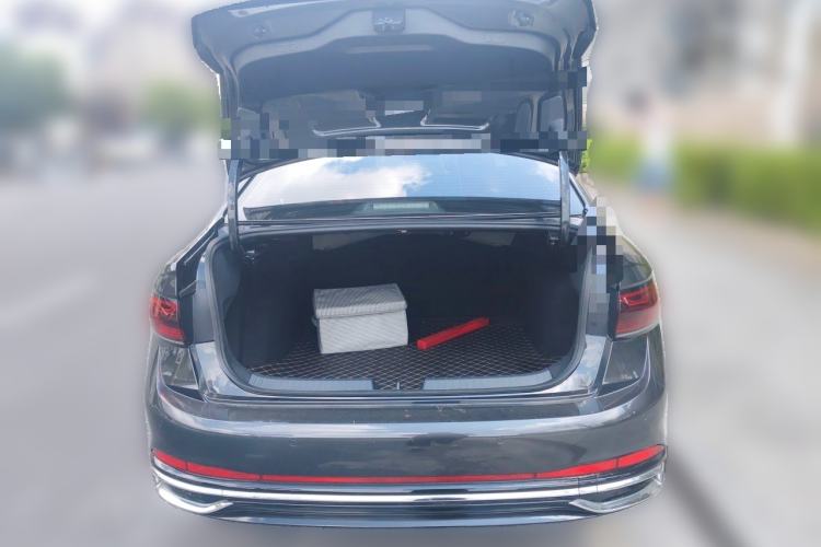 Used Volkswagen Sagitar 2024 300TSI DSG Excellence Edition Trunk