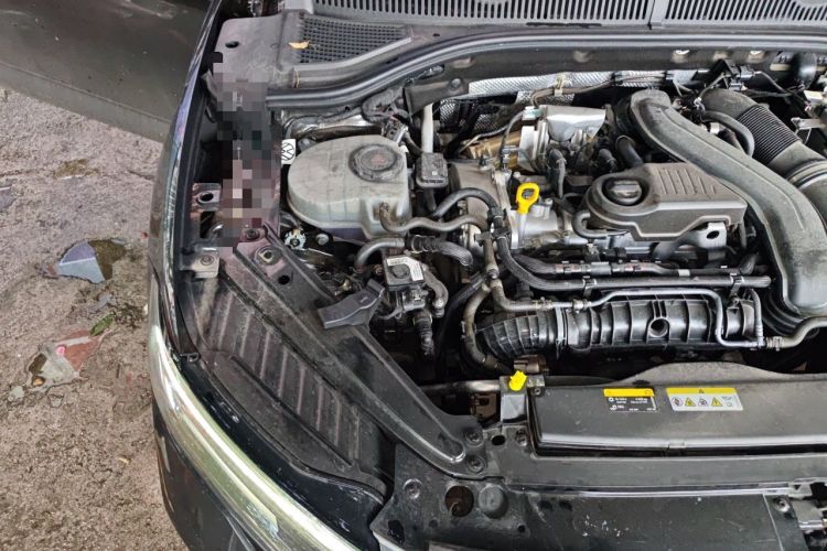 Used Volkswagen Sagitar 2024 300TSI DSG Excellence Edition Engine Bay Right