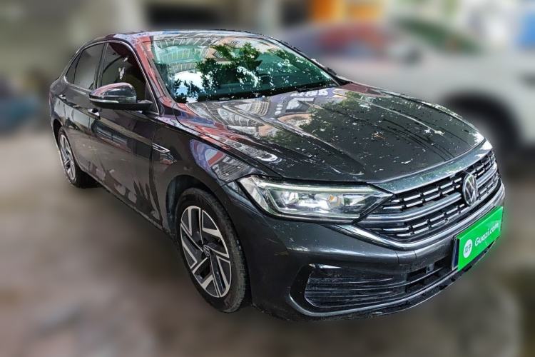 Used Volkswagen Sagitar 2024 300TSI DSG Excellence Edition Front Right 45 Deg