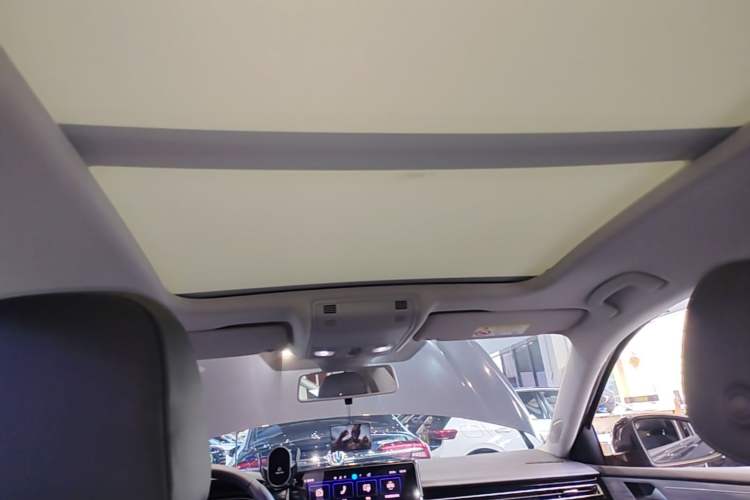 Used Volkswagen Sagitar 2024 300TSI DSG Excellence Edition Headliner