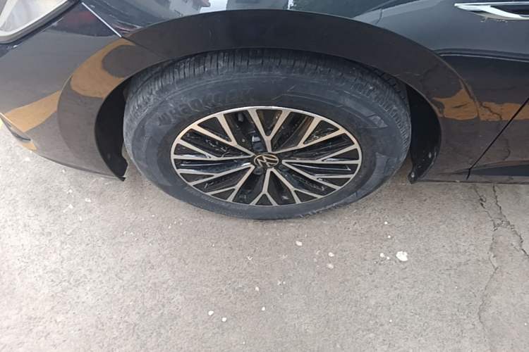 Used Volkswagen Sagitar 2024 200TSI DSG Flyover Edition Left Front Wheel Hub