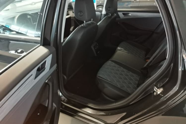 Used Volkswagen Sagitar 2024 300TSI DSG Excellence Edition Left Rear Seat