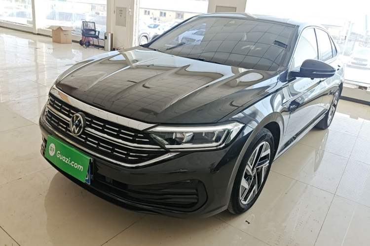 Volkswagen Sagitar 2024 300TSI DSG Excellence Edition - Beyond