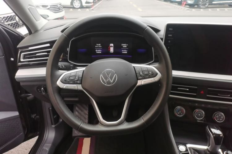 Used Volkswagen Sagitar 2024 300TSI DSG Excellence Edition Steering Wheel