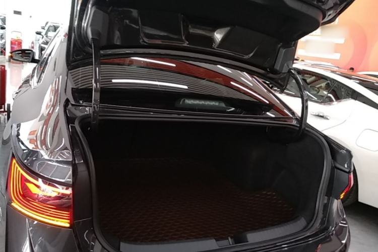 Used Volkswagen Sagitar 2024 300TSI DSG Excellence Edition Trunk
