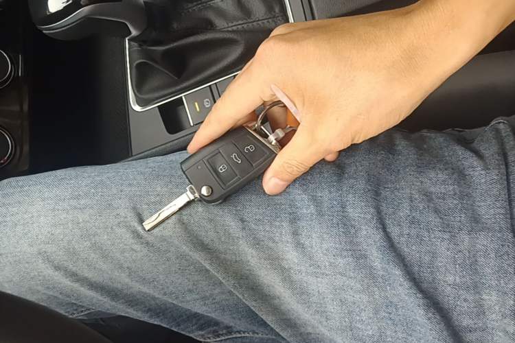 Used Volkswagen Sagitar 2024 200TSI DSG Flyover Edition Vehicle Key