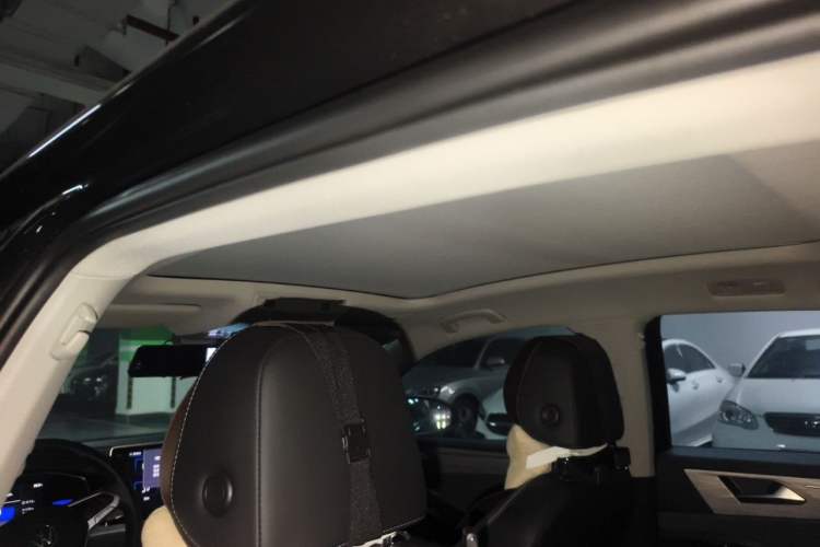 Used Volkswagen Sagitar 2024 300TSI DSG Excellence Edition Headliner