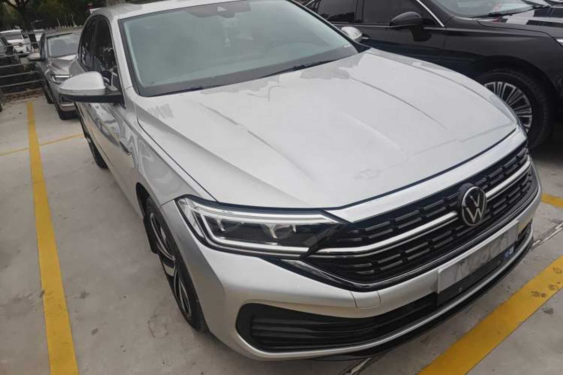 Used Volkswagen Sagitar 2024 300TSI DSG Excellence Edition Exterior 1