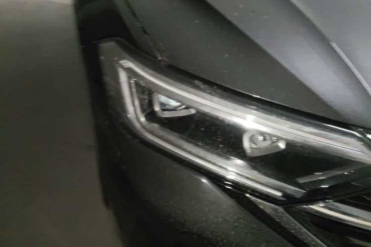 Used Volkswagen Sagitar 2024 300TSI DSG Excellence Edition Right Front Headlight