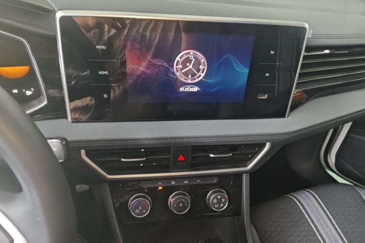 Used Volkswagen Sagitar 2024 200TSI DSG Flyover Edition Audio And AC Panel
