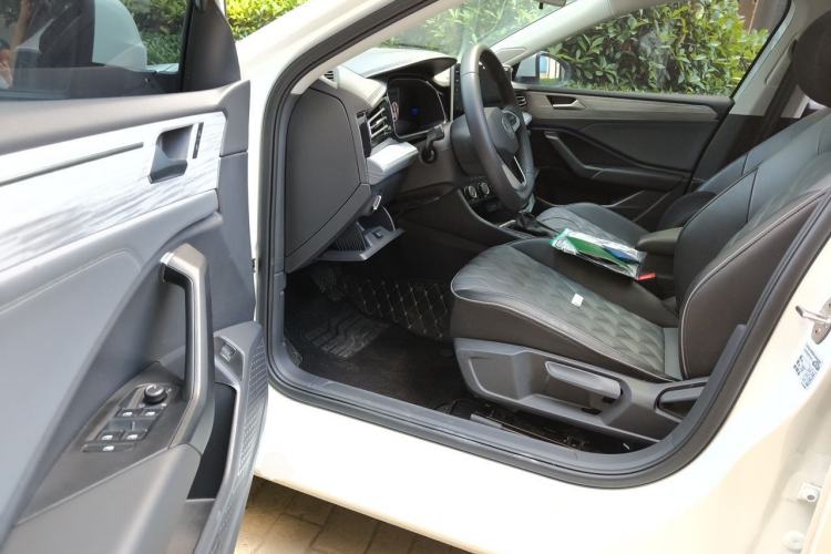 Used Volkswagen Sagitar 2024 300TSI DSG Excellence Edition Driver Seat