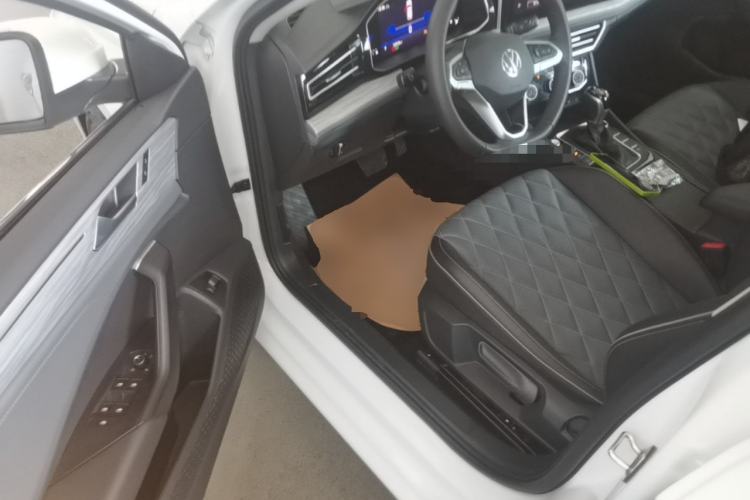 Used Volkswagen Sagitar 2024 300TSI DSG Excellence Edition Driver Seat