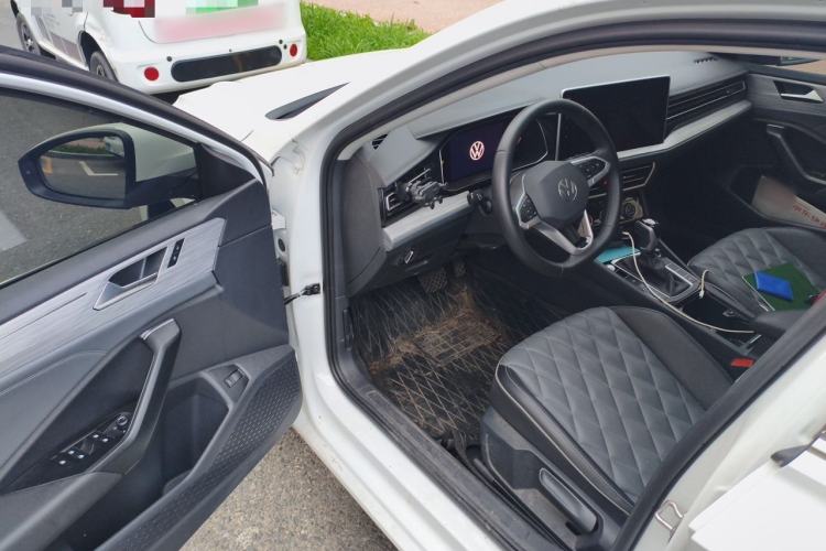 Used Volkswagen Sagitar 2024 300TSI DSG Flyover Edition Driver Seat