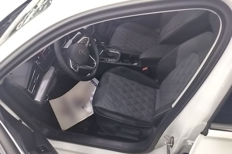Used Volkswagen Sagitar 2024 300TSI DSG Excellence Edition Driver Seat