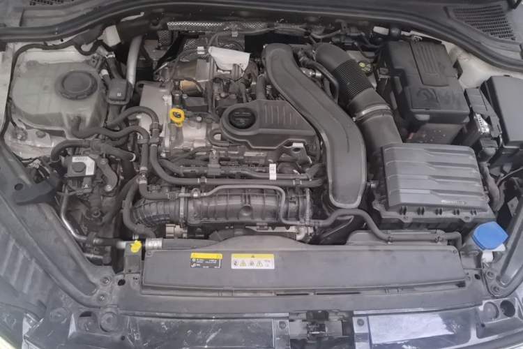 Used Volkswagen Sagitar 2024 300TSI DSG Excellence Edition Engine Bay