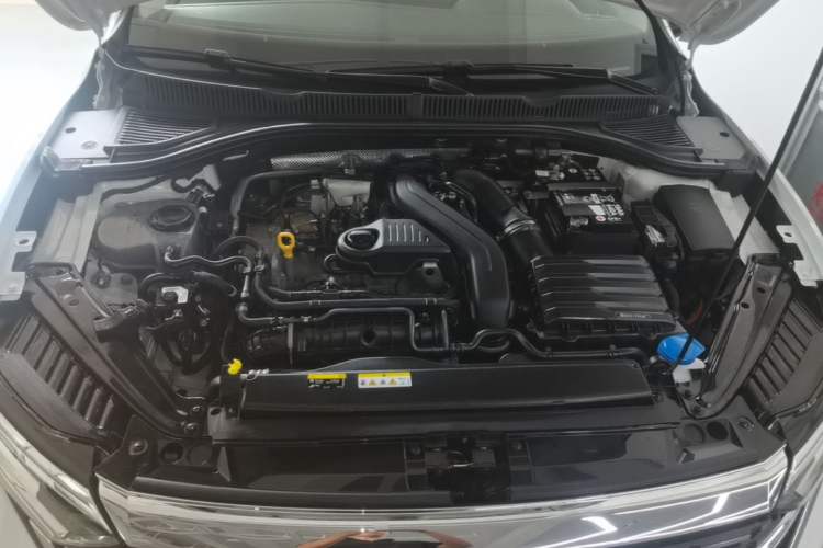 Used Volkswagen Sagitar 2024 300TSI DSG Excellence Edition Engine Bay