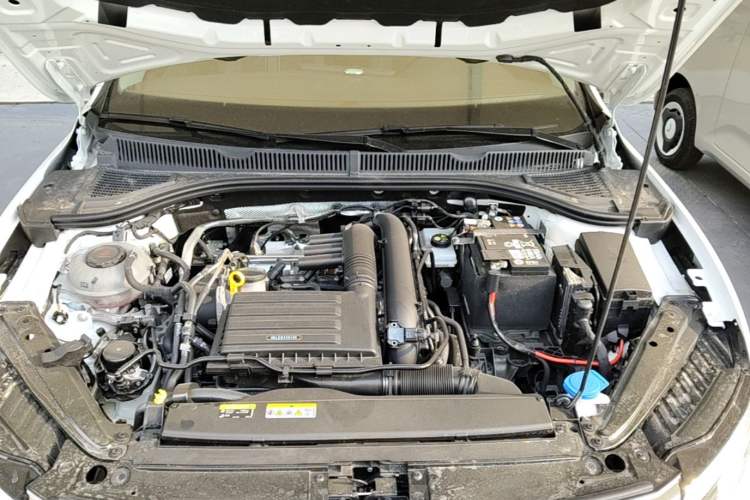 Used Volkswagen Sagitar 2024 200TSI DSG Flyover Edition Engine Bay