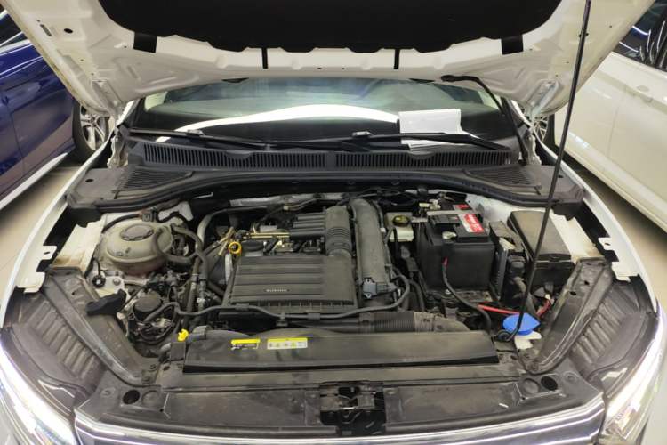 Used Volkswagen Sagitar 2024 200TSI DSG Flyover Edition Engine Bay