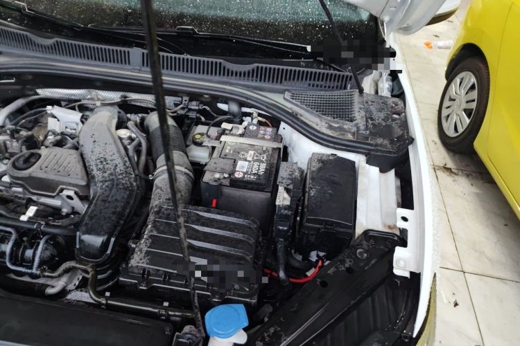 Used Volkswagen Sagitar 2024 300TSI DSG Excellence Edition Engine Bay Left