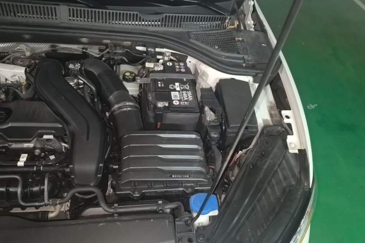 Used Volkswagen Sagitar 2024 300TSI DSG Excellence Edition Engine Bay Left