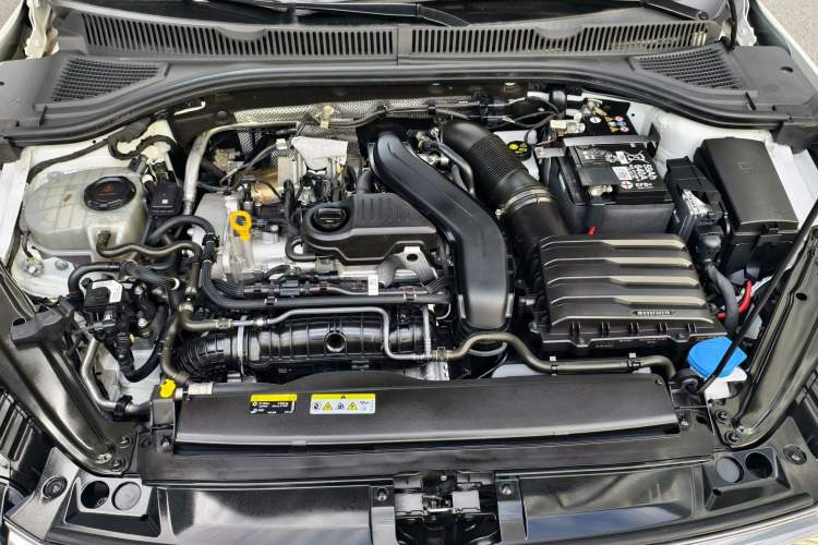 Used Volkswagen Sagitar 2024 300TSI DSG Excellence Edition Engine Bay