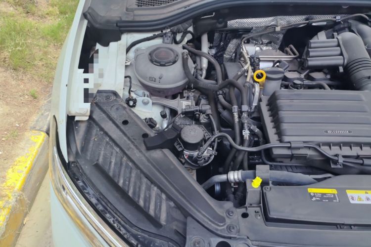 Used Volkswagen Sagitar 2024 200TSI DSG Excellence Edition Engine Bay Right