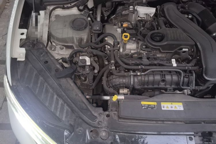 Used Volkswagen Sagitar 2024 300TSI DSG Excellence Edition Engine Bay Right